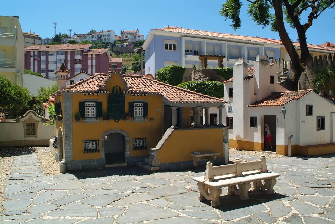 Parc à thème Portugal dos Pequenitos