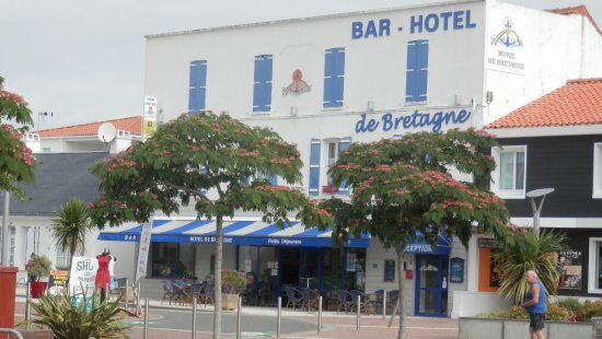 Hotel de Bretagne Bar