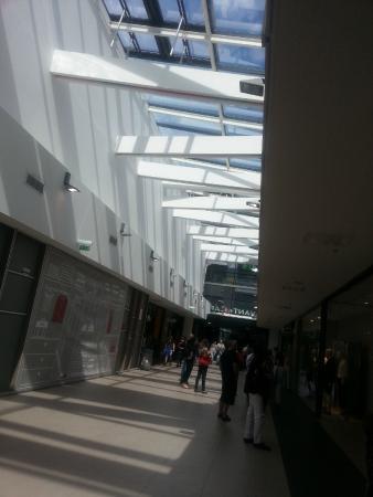 Centre Commercial Avant Cap