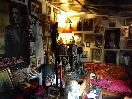 Musée des Vampires et du Monde de l'Imaginaire