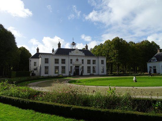 Buitenplaats Beeckestijn