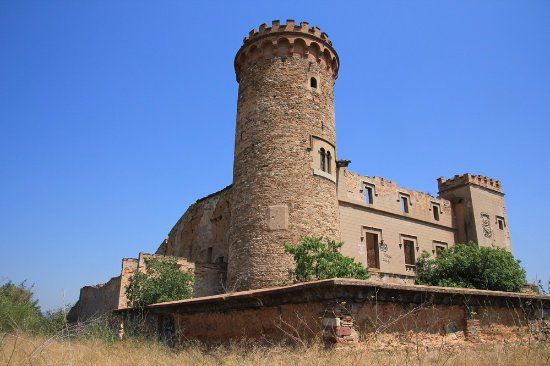Castillo Torre Salvana