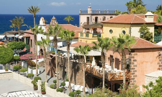 Centro Comercial El Mirador