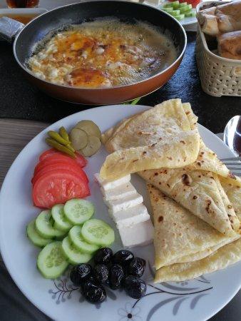 Kafkas Kulturu Yoresel Ev Yemekleri