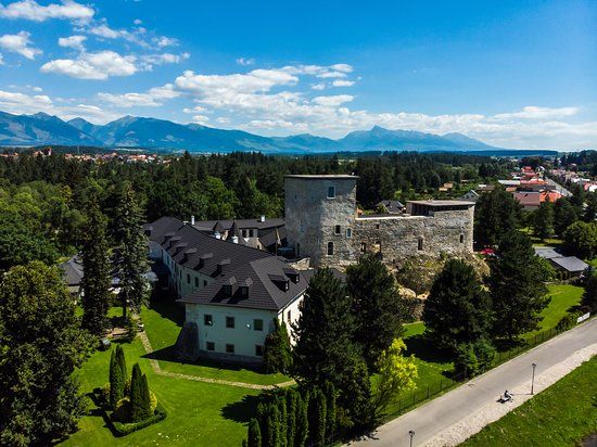 Hrad a Kaštieľ Liptovský Hrádok