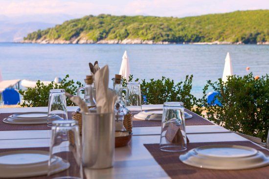 Avlaki Seafood Restaurant