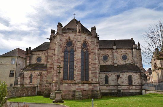Basilique Saint-Pierre de Luxeuil-les-Bains