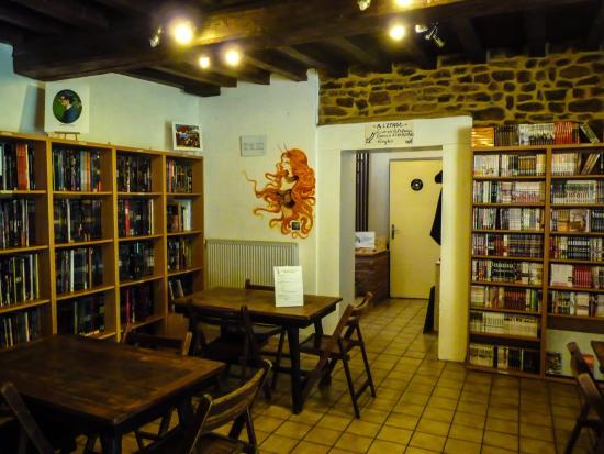Café-librairie Plume et Bulle