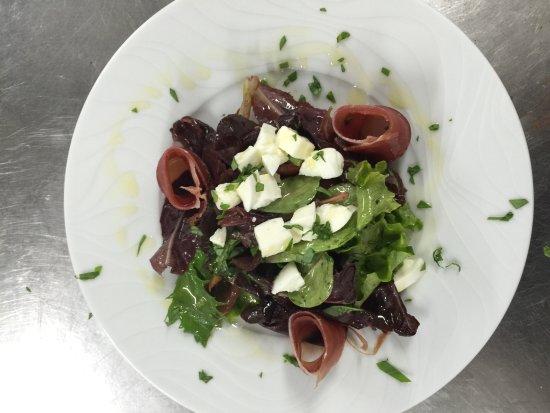 L&c Restaurant & Bar