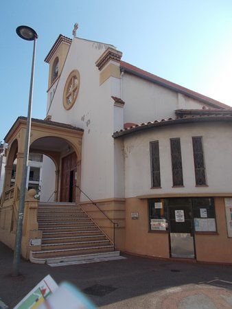 Église de la Sainte Famille
