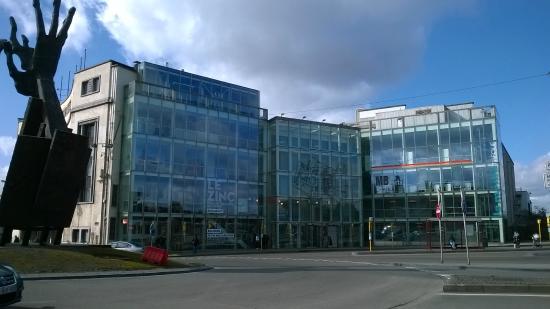 Palais des beaux-arts de Charleroi