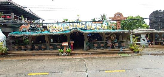 Running Deer Bar Khaolak