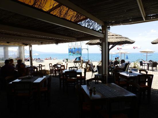 Nisos Beach Restaurant