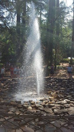 La Sources intermittente