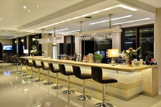 Royal Sun Restaurant Cafe Bar