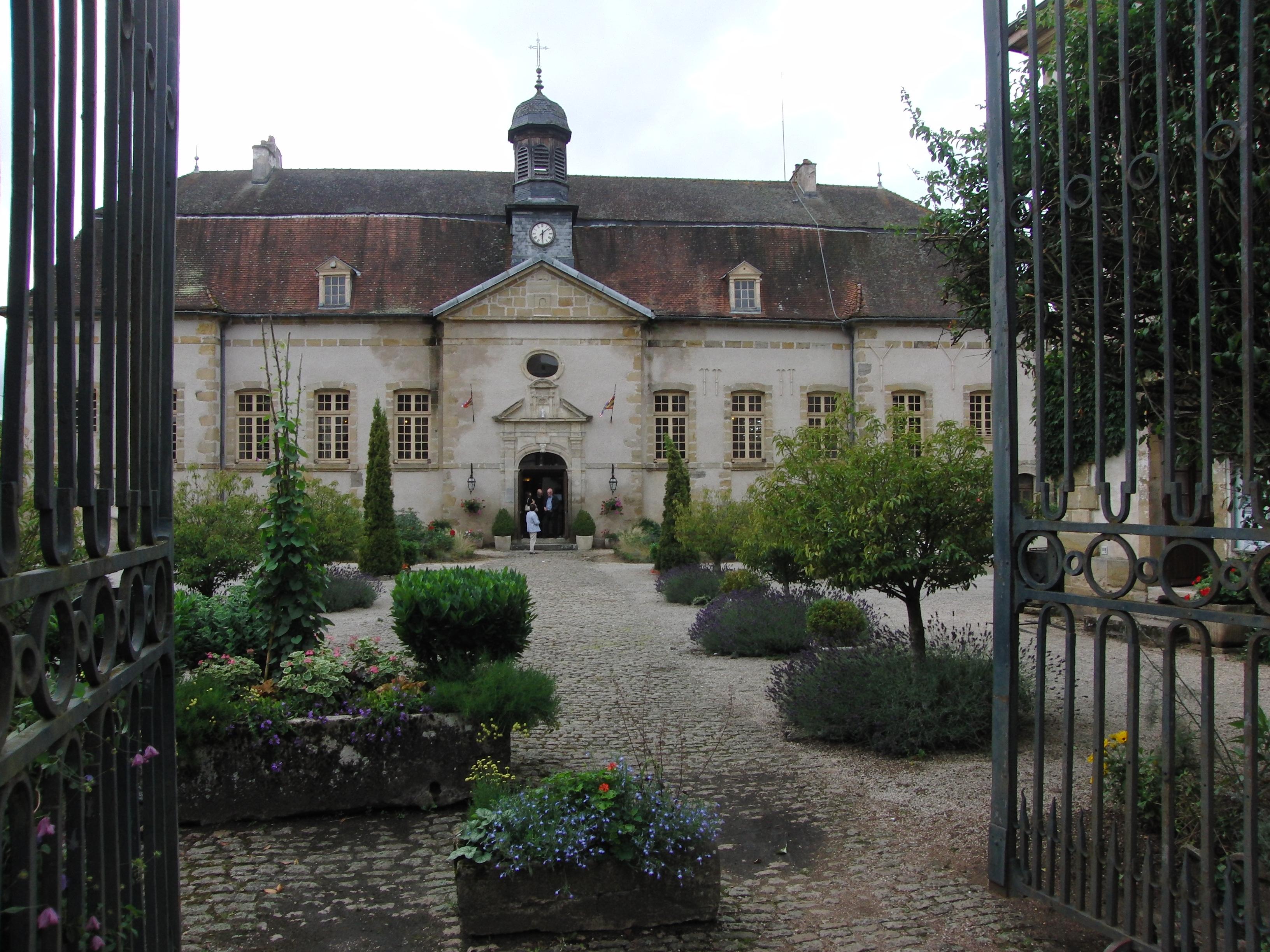 hospice Saint-Pierre