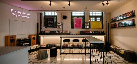 White Label Records & Bar