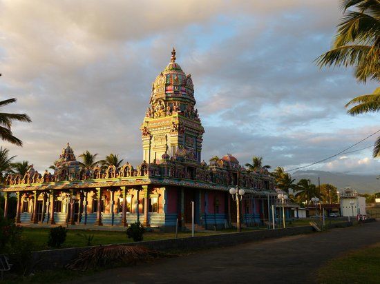 Temple Tamoul Narassingua Perournal