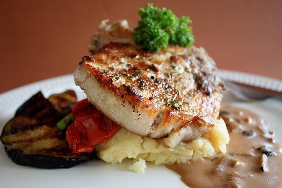 Nic's Restaurant & Playground