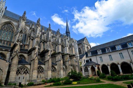 Abbaye de la Trinité