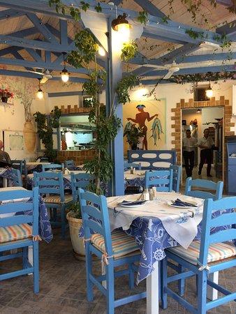 Cyclades Tavern Restaurant