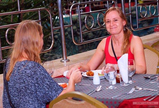 Kandyan Arts Restaurant