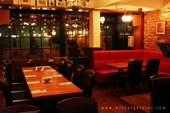 Mekan Kalamis The Jazz Room