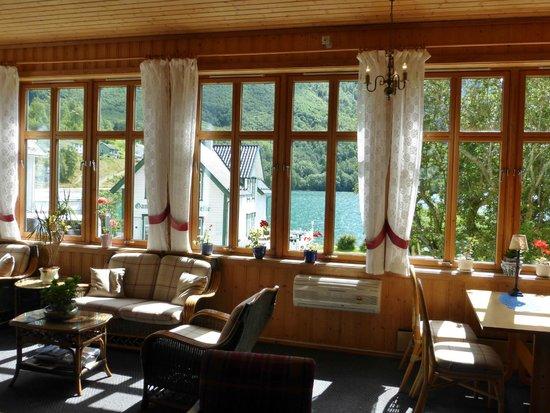 Hjelle Hotel Restaurant