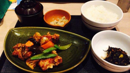 Gusto Wako-Shi Eki-Mae