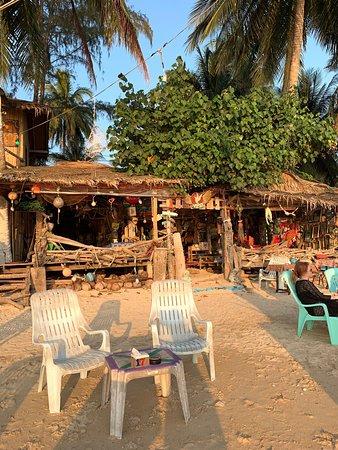 Freeway Bar and Restaurant