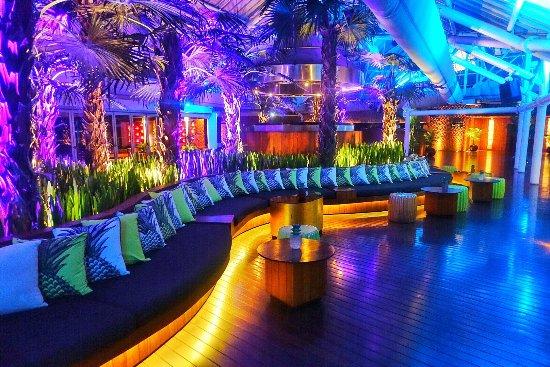 Rooftop Sunset Bar at Double-Six