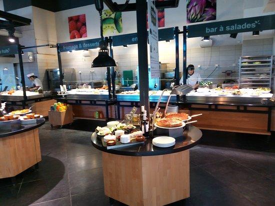 Crescendo Restaurant