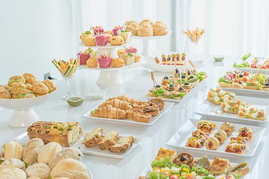 Une Journée à Paris