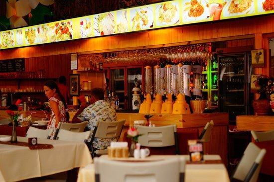 Le Bambou Drink & Dine