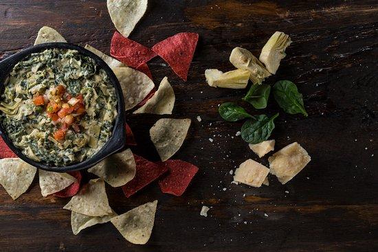 Restaurante Milestones Grill + Bar