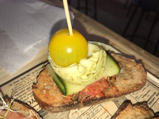 Tapas Cheese and Wine