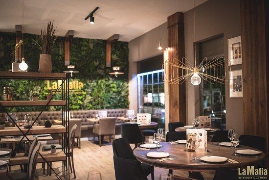 La Mafia se sienta a la mesa Badajoz