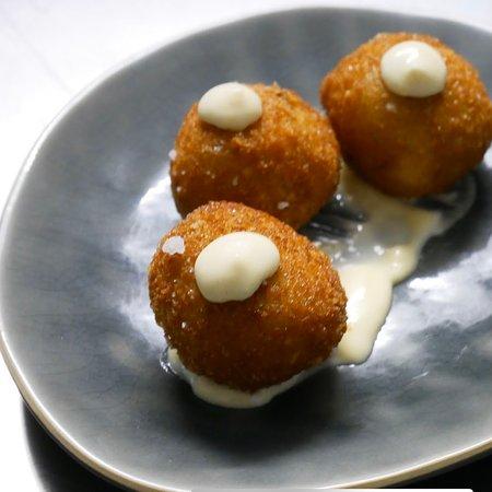 Onya Restaurant & Bar