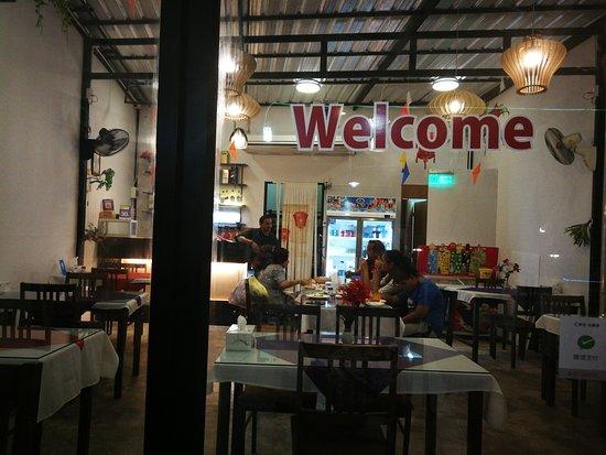 Golden Palace Indian Restaurant