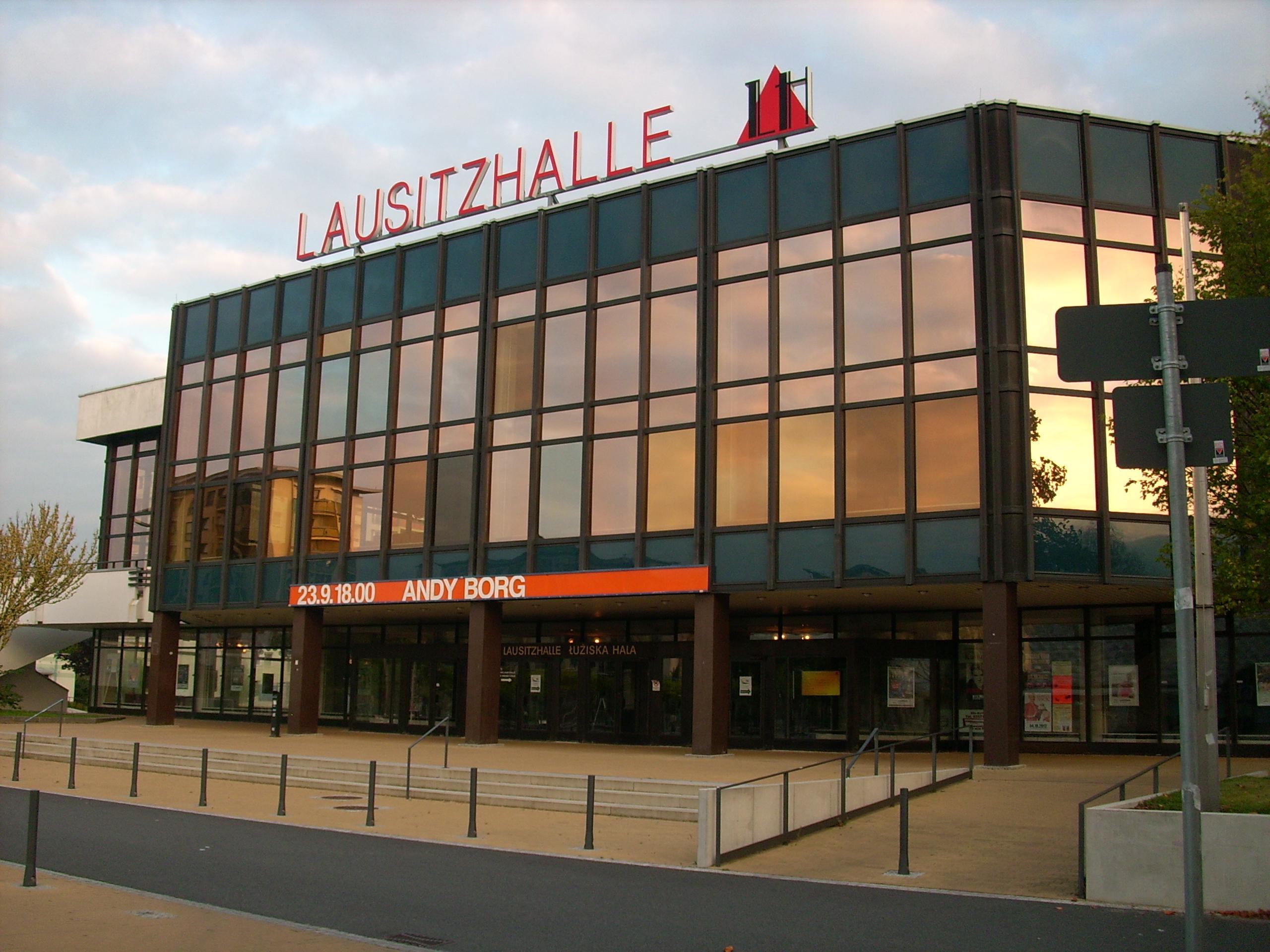 Lausitzhalle
