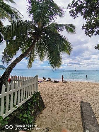 Plage de Beau Vallon