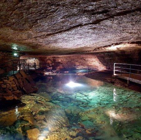 Grottes de Bèze