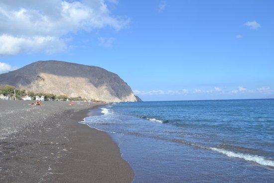 Plage de Perivolos
