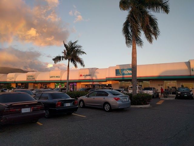 Centre commercial Tropical Plaza