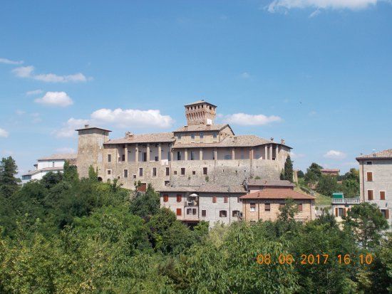 Castello di Levizzano Rangone