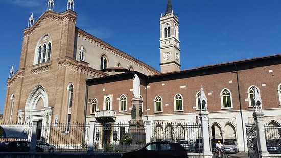 Basilica Santa Teresa di Gesù Bambino