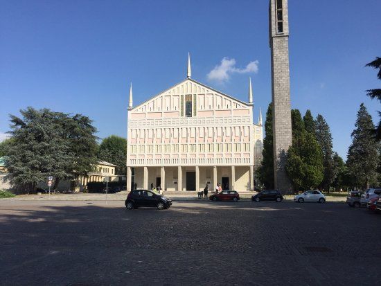 Santa Barbara church