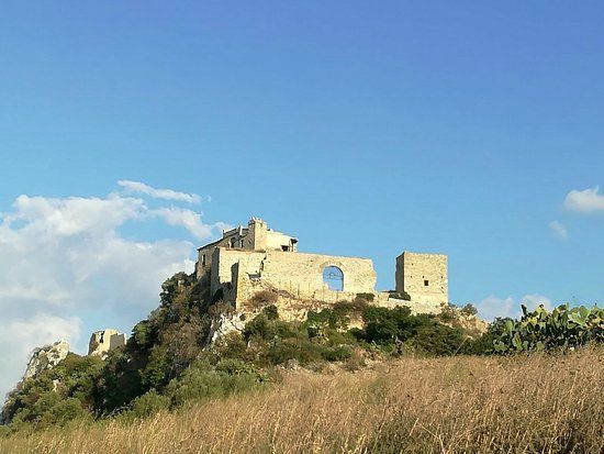 Castello di Calatubo