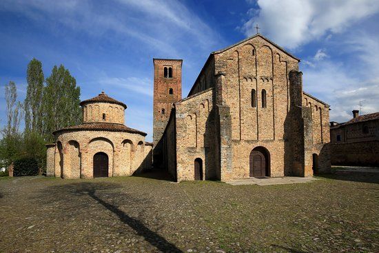 Chiesa di San Giovanni e Battistero di Vigolo Marchese