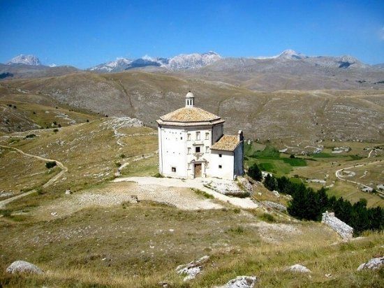 Chiesa di Santa Maria della Pieta
